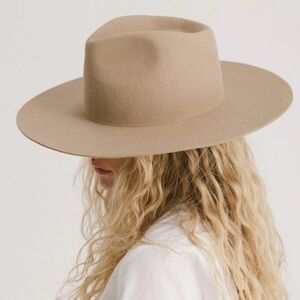 Gigi Pip Wesley wide brim hat tan size 59 m/l